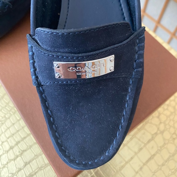 Coach Fredrica Nubuck Navy Blue Suede Flat Loafer SZ 7 - Picture 2 of 11